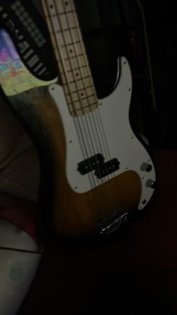 Squire P bass