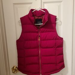 Woman's Puffer Vest 