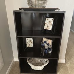 Brown 3 Shelf Bookcase