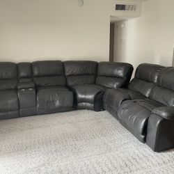 Black Leather Sectional/ Recliner 