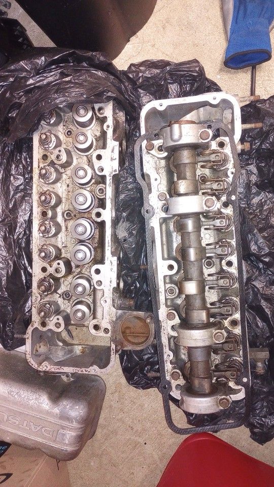 Datsun L16 Heads