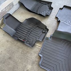 Black OEM Mercedes Benz GLE floor Mats