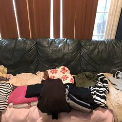 Clothes For Woman Size Medium 30 Pieces Shirts Tops Blouses Sweaters Hoodies Long Sleeve Shirts Pants Leggings Mix Of Everything Used Condition $30obo