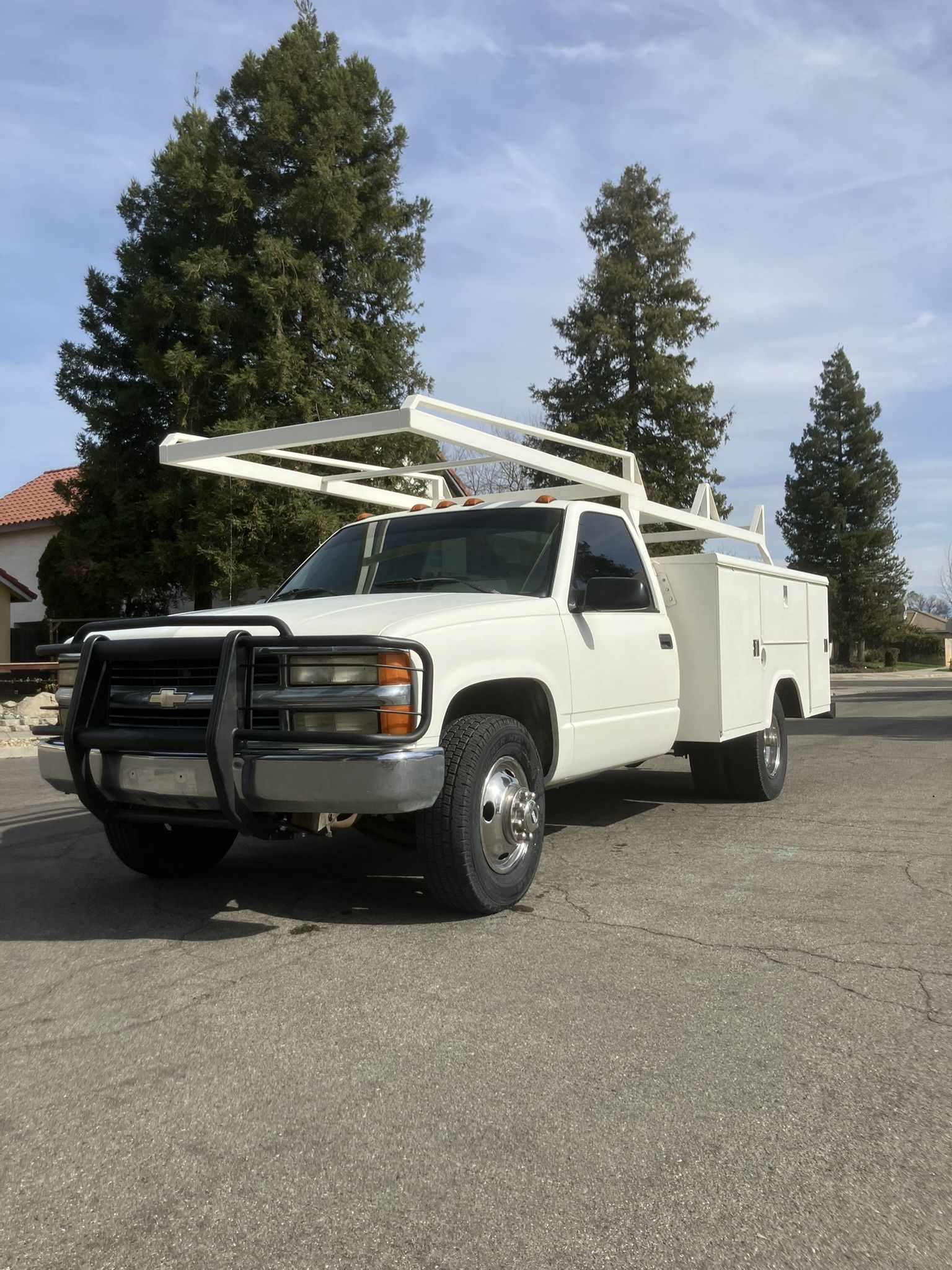 1994 Chevrolet 3500 Regular Cab & Chassis