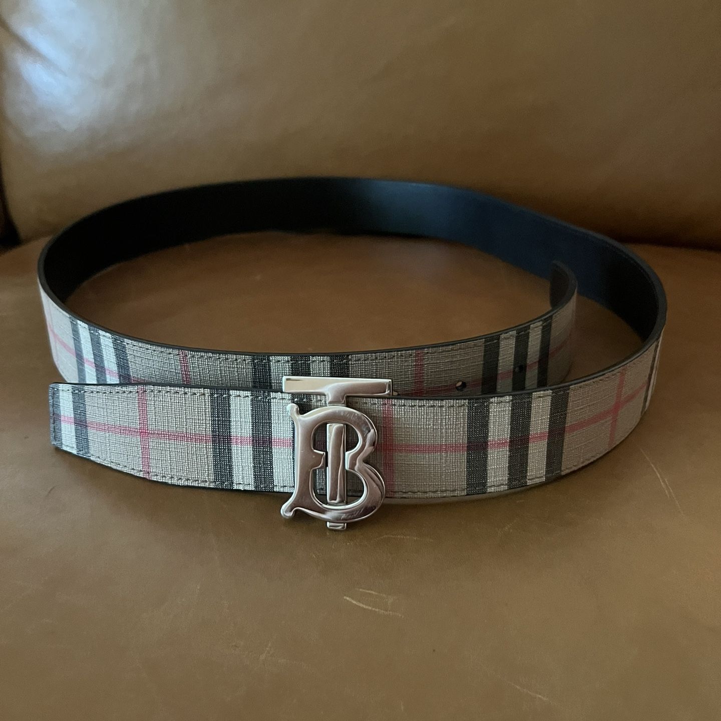 Burberry Men's Belt for Sale in Deerfield Beach, FL - OfferUp