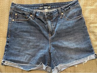 Women’s Jean shorts - size 12 -great condition