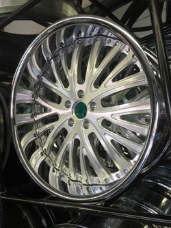 Georgianos 22" custom for any car