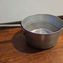 Trademark Made In U.S.A Pot 