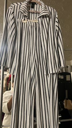Two Piece Set Black and white stripes