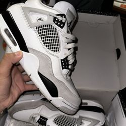 Jordan 4 Military Black