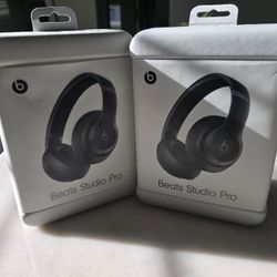 Beats Studio Pro