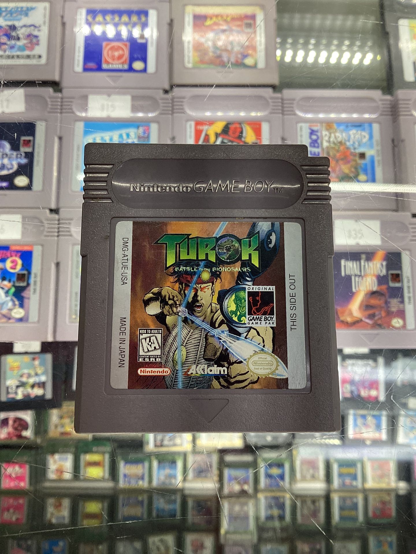 Turok Battle Of The Bionosaurs Gameboy