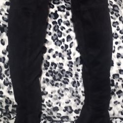 Marc Fisher Lady's  Boots