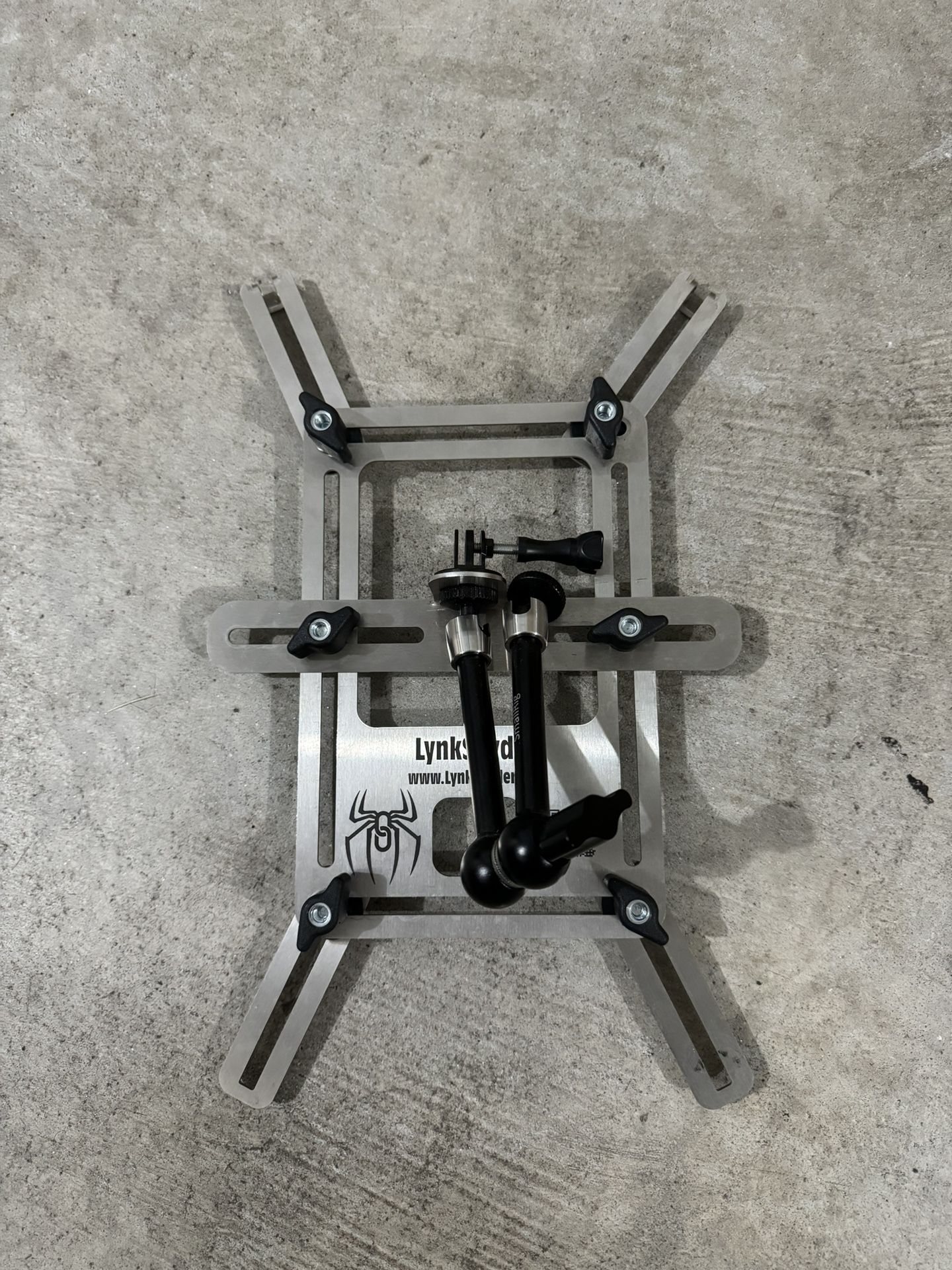 LinkSpyder Fence Mount 
