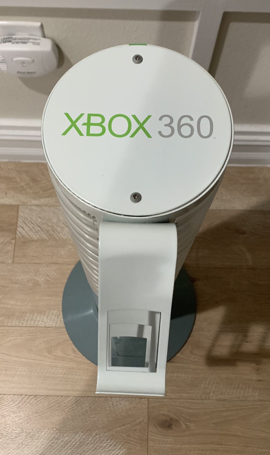 Xbox 360 Game tower