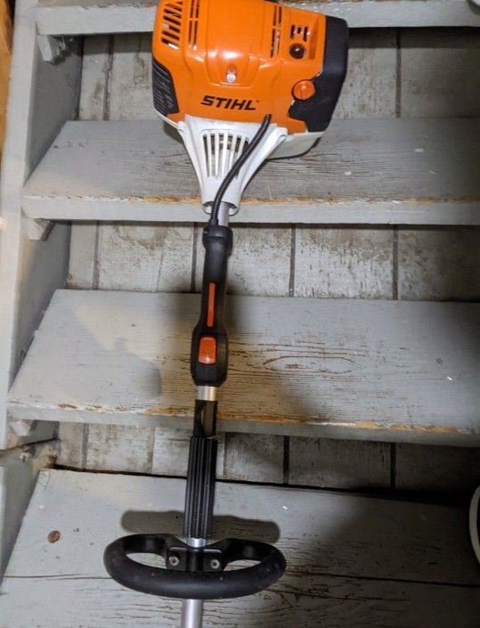 Stihl FS 131r Weedeater