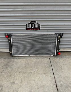 Chevy Tahoe 2015-2016 radiator