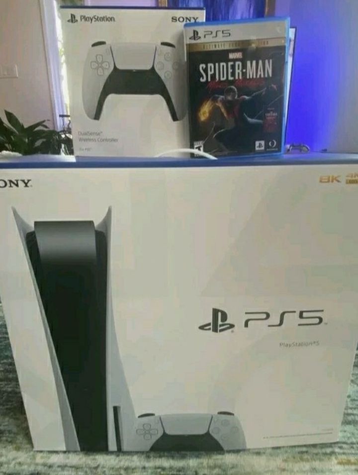 SONY PLAYSTATION 5 DISC BUNDLE **NEW SEALED*