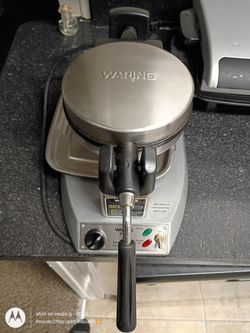 Waring Commercial Rotating Waffle Maker