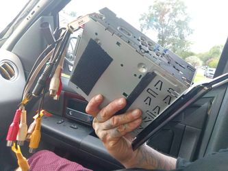 Pioneer touch screen stereo