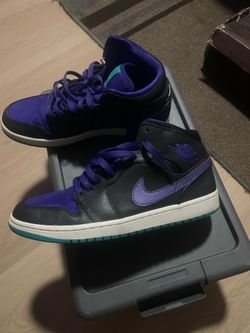 Air Jordan 1s