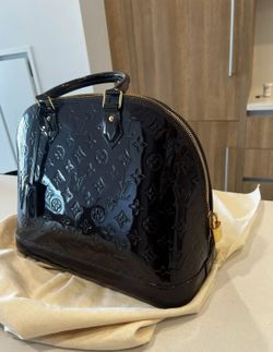 Louis Vuitton Alma Amarante