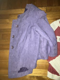 Ladie’s XL Clothing. Size L Too