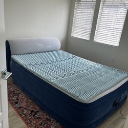 Queen-size Blowup Matress