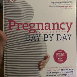 Pregnancy Day By Day Book 
