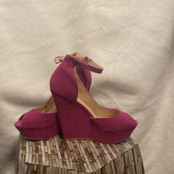 Fuscia Valor Wedges 