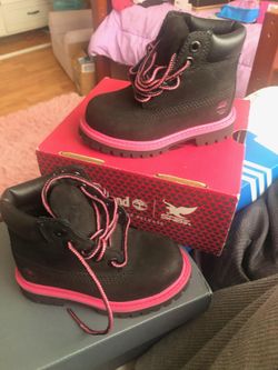 Timberland Toddlers Boots size 6