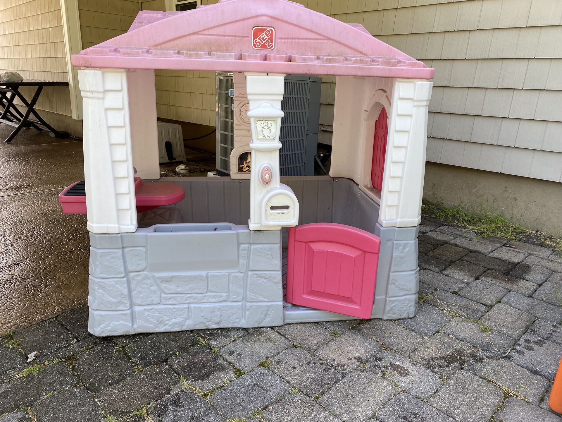 Outdoor Play House 