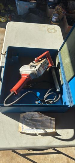 Milwaukee 1/2” HOLE HAWG drill gun