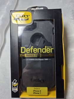 OtterBox Defender Series Case for Apple iPhone 7 and 8 Black