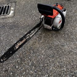 STIHL 032 AV Electronic Chainsaw