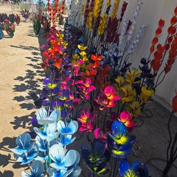 Hello Spring🌸🐦pots
Metal Art Imports🌵wall art