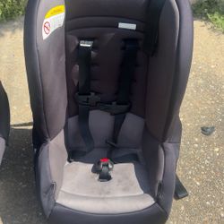 Free Car seat 