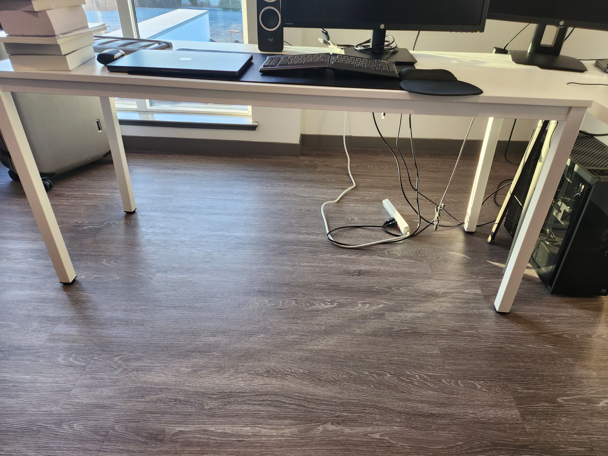 63 Inch White Work Desk
