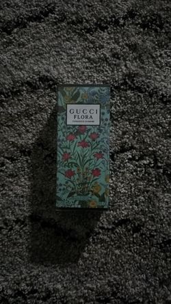 Gucci Flora Gorgeous Gardenia Eau de Parfum 