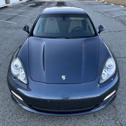 2011 Porsche Panamera