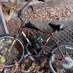 80cc Moterised Bike Im Down For Debating On Price