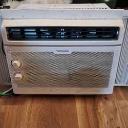 Window AC Unit