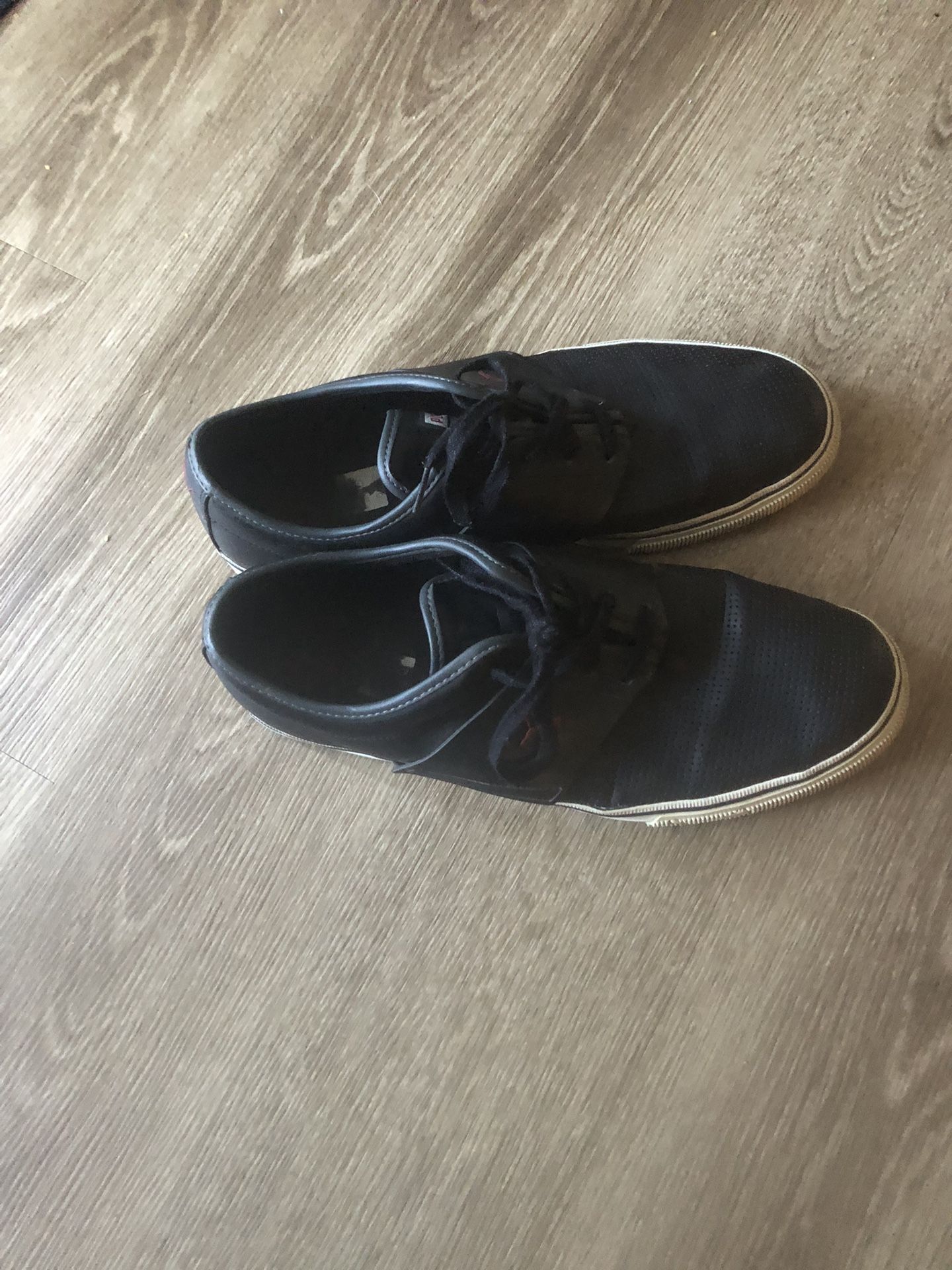 Men’s Puma Shoes Size 12