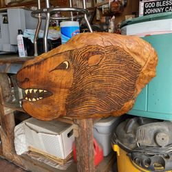 Lion Wood Artwork