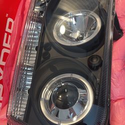 Spyder Halo LED headlights- Chrysler 300