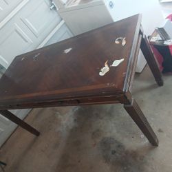 Table  Must Sell Asap