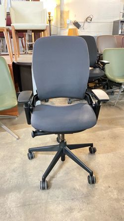 Steelcase leap V2 office chair