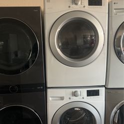 KENMORE. Washer And Gas Dryer Set 