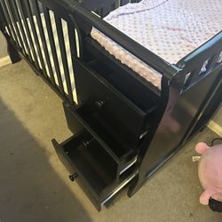 Baby Crib 