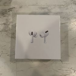 “New” AirPods Pro 1st Generation 